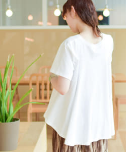 Ray BEAMS / バック フレア ハーフスリーブ Tシャツ