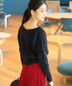 Ray BEAMS / シャギークロップド Vネックニット