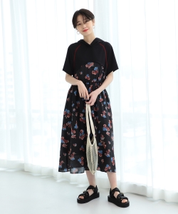 Ray BEAMS / フラワープリント 切り替え フード ワンピース