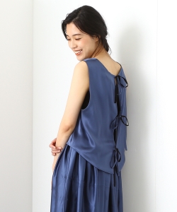 Megan Huntz / シルク リバーシブル ノースリーブブラウス