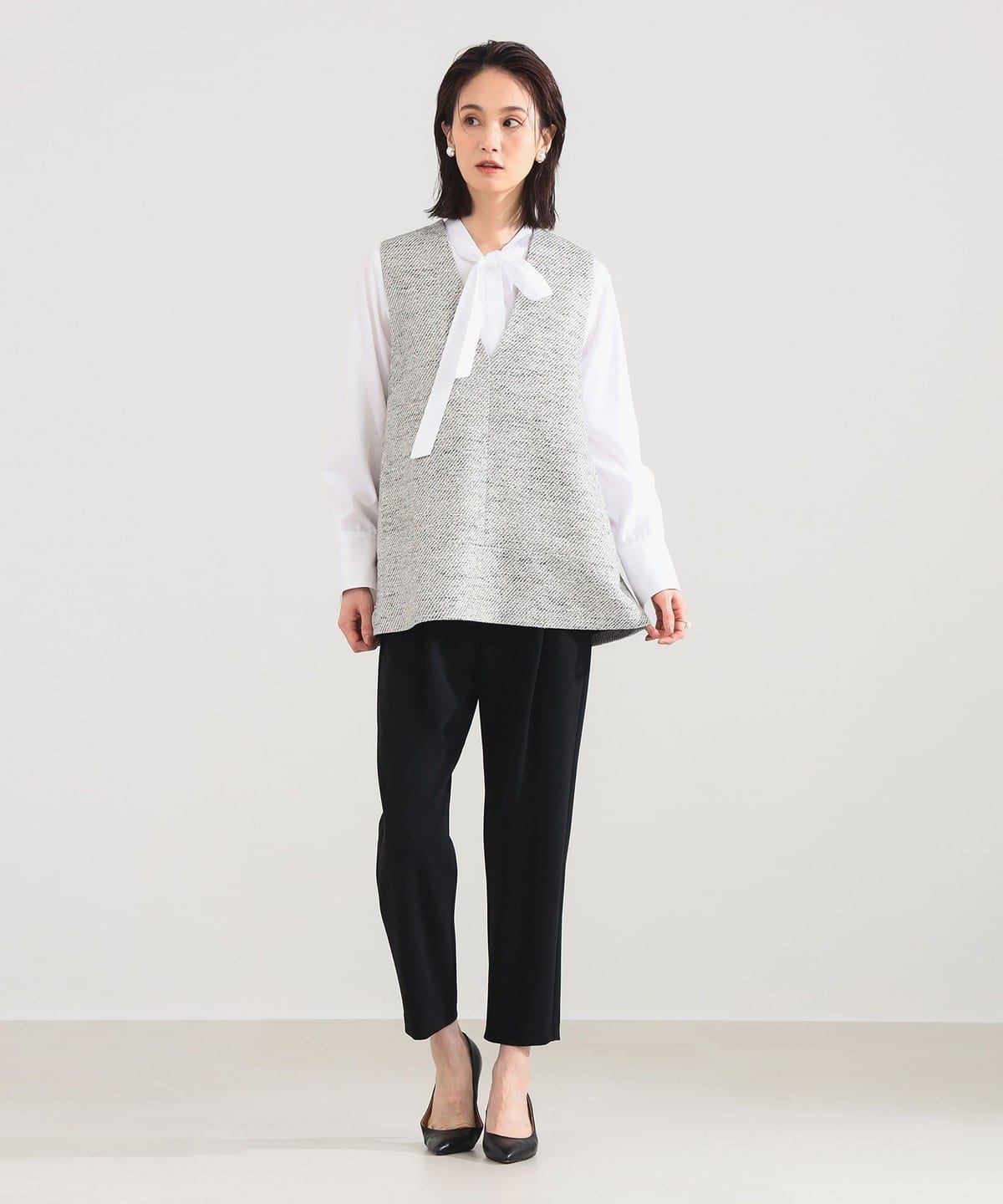 《美品〉Demi-Luxe BEAMS ツイードフレアVネックジレ Demi-Luxe BEAMS（デミルクス ビームス）【タイムセール】ツイード