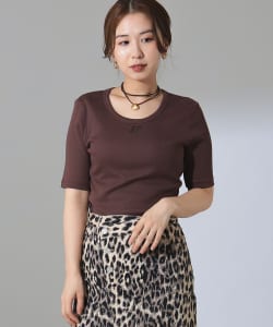 BAUM UND PFERDGARTEN / JEALICE リブ Tシャツ