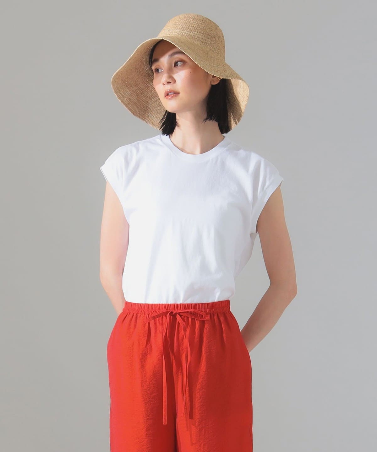 AURALEE オーラリー / SEAMLESS CREW NECK SLEEVELESS Tシャツ・カットソー WOMEN WHITE 1 AURALEE オーラリー / SEAMLESS CREW NECK SLEEVELESS Tシャツ・カットソー WOMEN WHITE 1