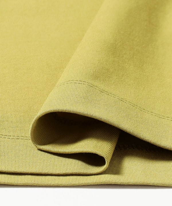 Mock neck short T-shirt