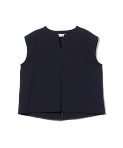 Key neck French sleeve pullover