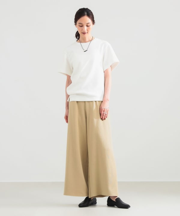 ブークレ アシンメトリーヘム Tシャツ Model：H171 B80 W58 H86　Size：ONE SIZE