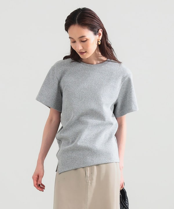 ブークレ アシンメトリーヘム Tシャツ Model：H171 B80 W58 H86　Size：ONE SIZE