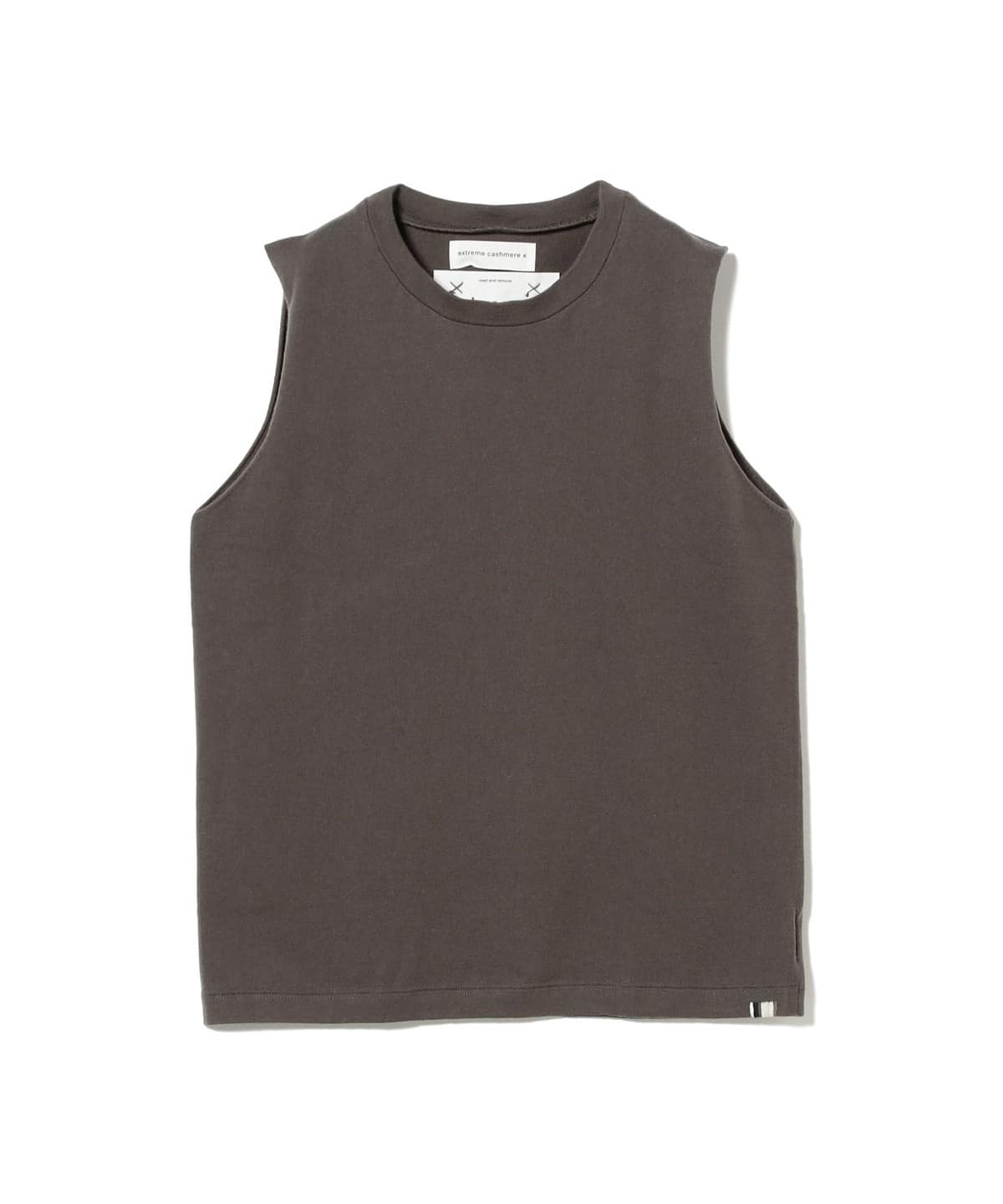 extreme cashmere エクストリーム カシミヤ / muscle クルーネック ノースリーブニット トップス WOMEN MUD ONE SIZE extreme cashmere エクストリーム カシミヤ / muscle クルーネック ノースリーブニット トップス WOMEN MUD ONE SIZE