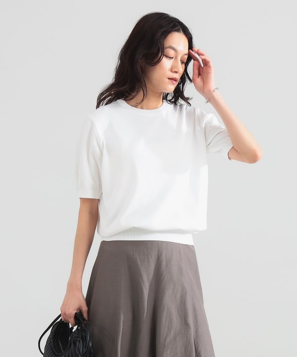 SLOANE / 18-gauge jersey crew neck short-sleeve knit Model: H165 B77 W57 H79 Size: 2