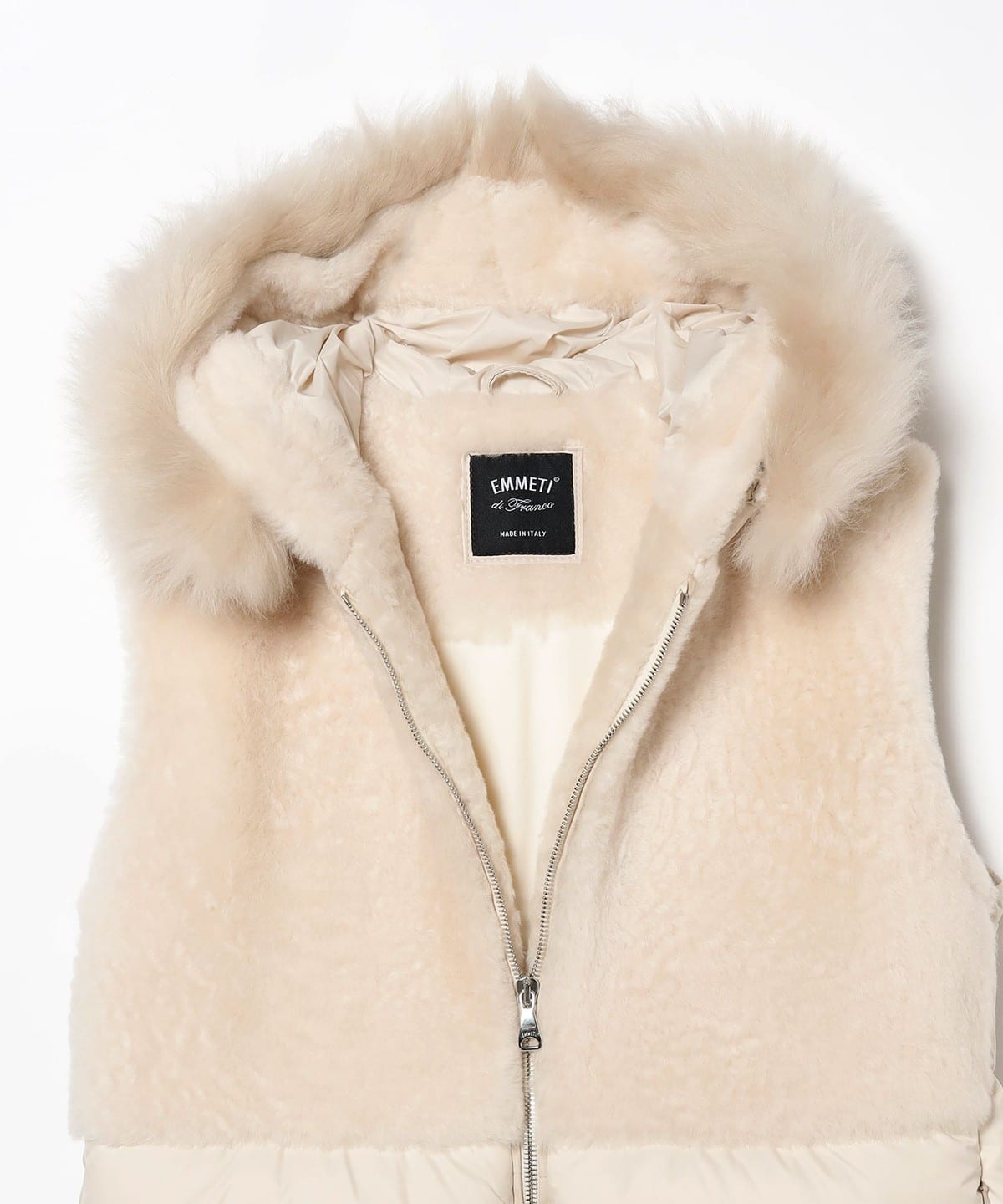 エンメティ STEFANY ムートン ダウンベスト ジレ フォックファー 38 エンメティ STEFANY ムートン ダウンベスト ジレ フォックファー 38