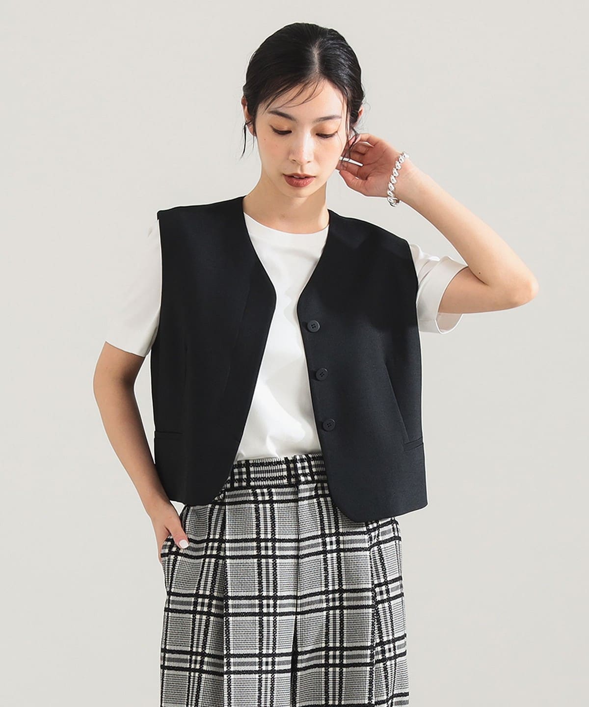 【美品】Demi-Luxe BEAMS／Vネック ギャザーブルゾン／ビームス Demi-Luxe BEAMS（デミルクス ビームス）の「Demi-Luxe BEAMS
