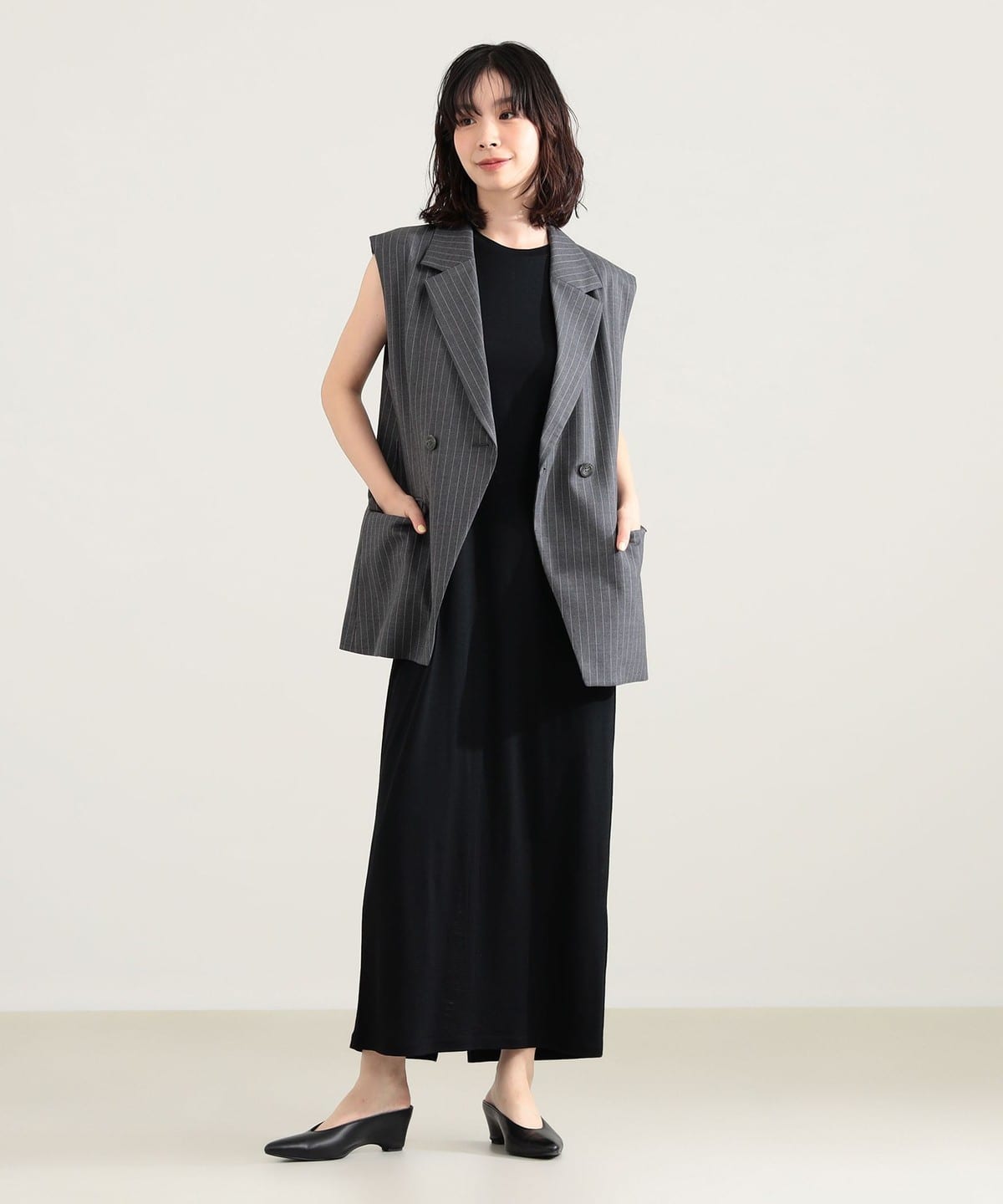 Demi-Luxe BEAMS ノーカラーベスト ジレ ブラウン 64060285002_D_4.jpg