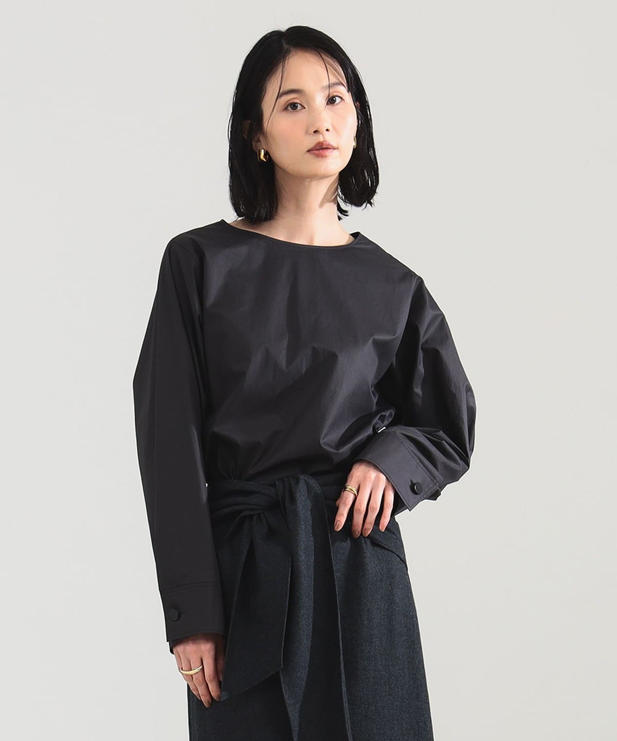 バックオープン コットンブラウス シャツ・ブラウス WOMEN スミクロ ONE SIZE バックオープン コットンブラウス シャツ・ブラウス WOMEN スミクロ ONE SIZE