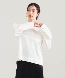 バックオープン コットンブラウス