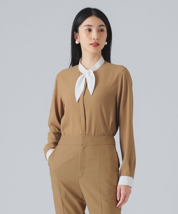 蝴蝶結領帶襯衫Model:H171 B77 W59 H87 Size:38