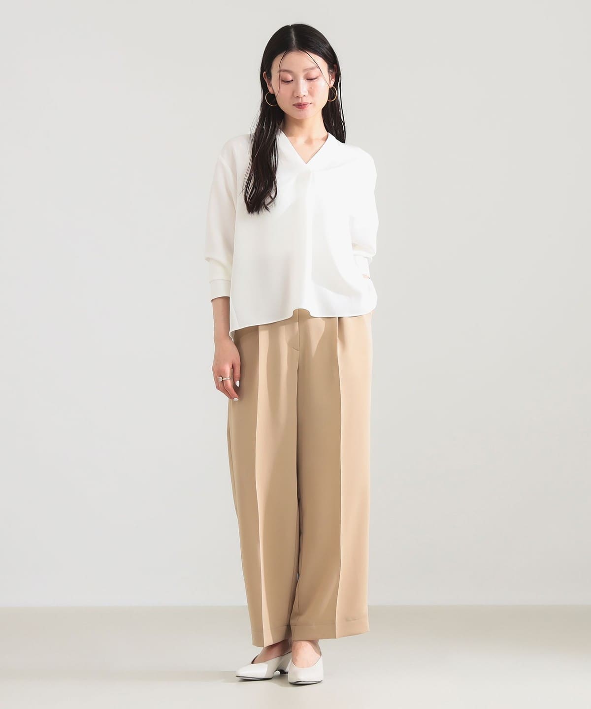 Too Demi-Luxe BEAMS  サテンステッチスキッパーシャツ Demi-Luxe BEAMSのTICCA / スキッパー シャツを使ったコーディネート