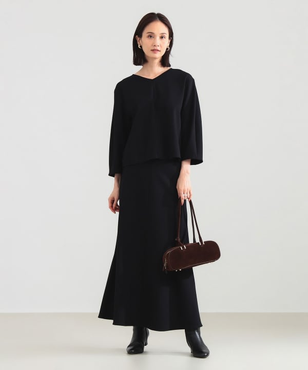 Demi-Luxe BEAMS（デミルクス ビームス）レーヨン ナイロン ポンチ V