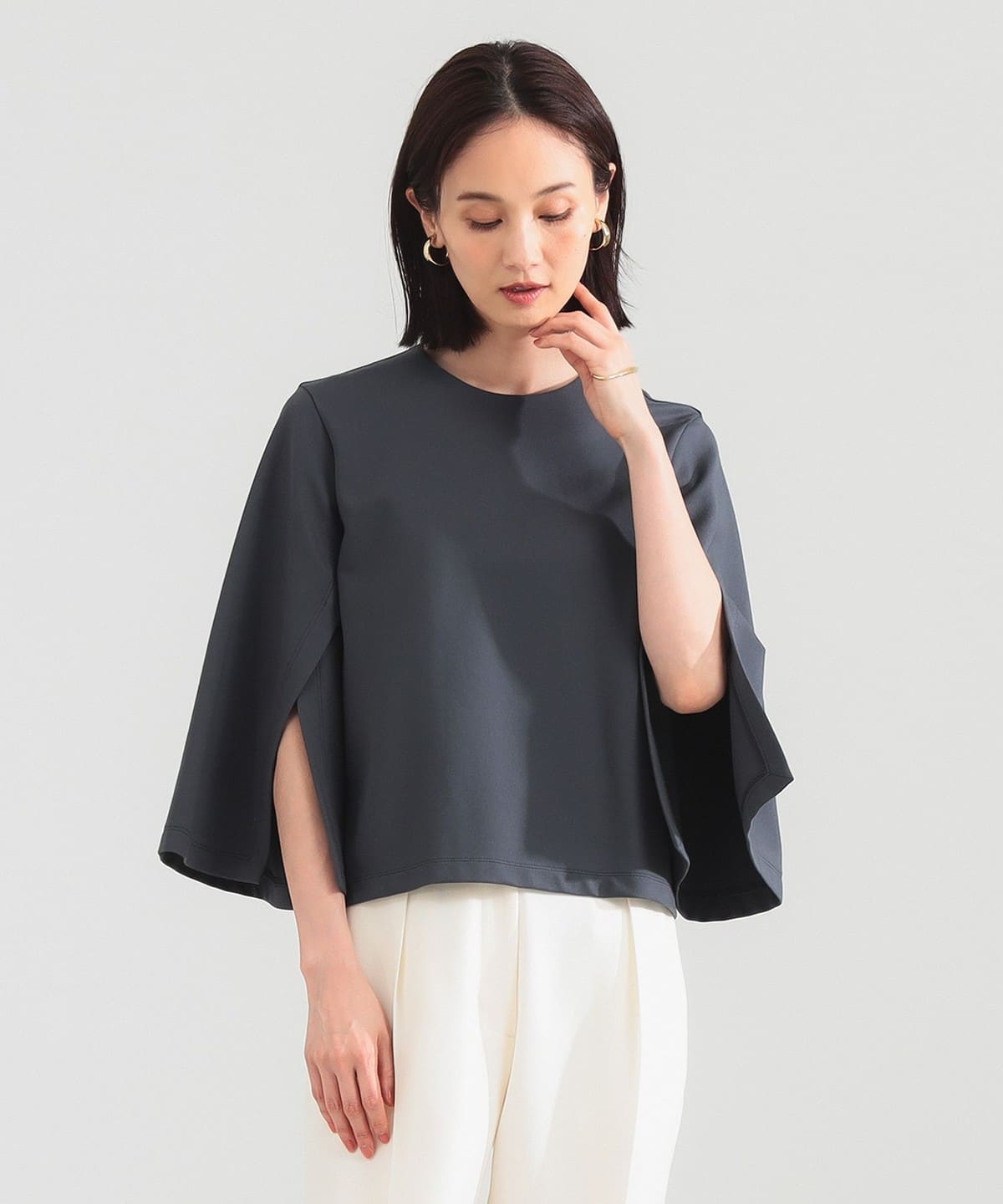 レーヨン ナイロン ポンチスリット プルオーバー Tシャツ・カットソー WOMEN CHARCOAL. GREY ONE SIZE レーヨン ナイロン ポンチスリット プルオーバー Tシャツ・カットソー WOMEN CHARCOAL. GREY ONE SIZE