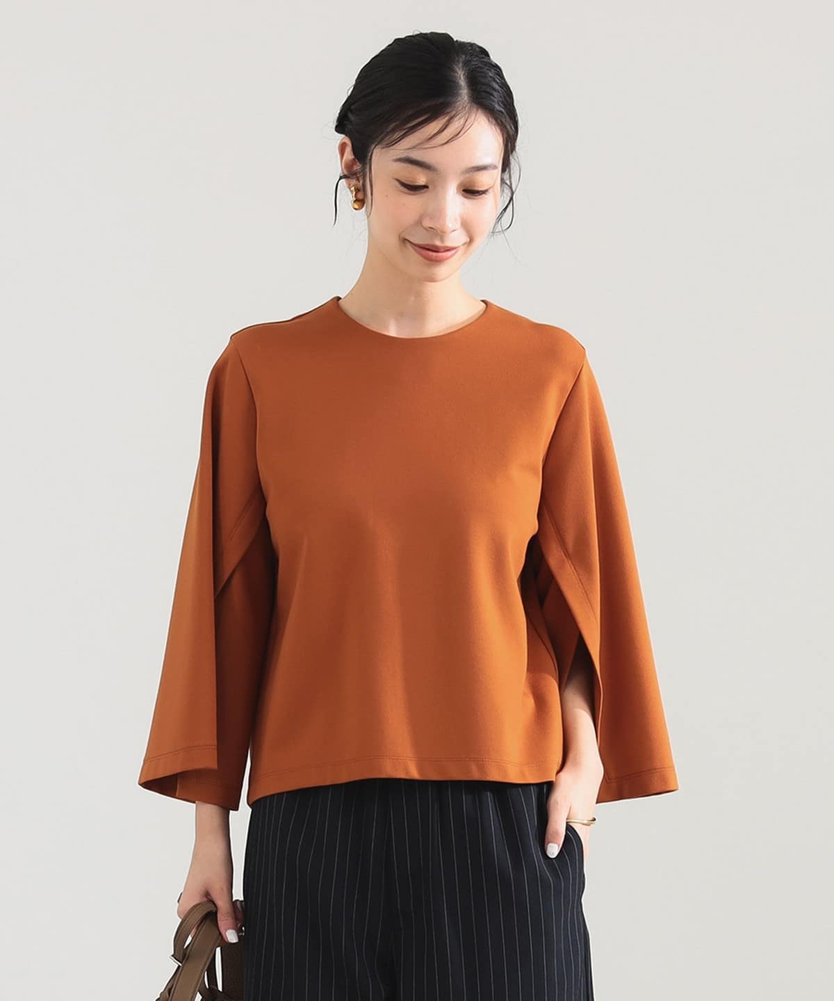レーヨン ナイロン ポンチスリット プルオーバー Tシャツ・カットソー WOMEN BRICK ONE SIZE レーヨン ナイロン ポンチスリット プルオーバー Tシャツ・カットソー WOMEN BRICK ONE SIZE
