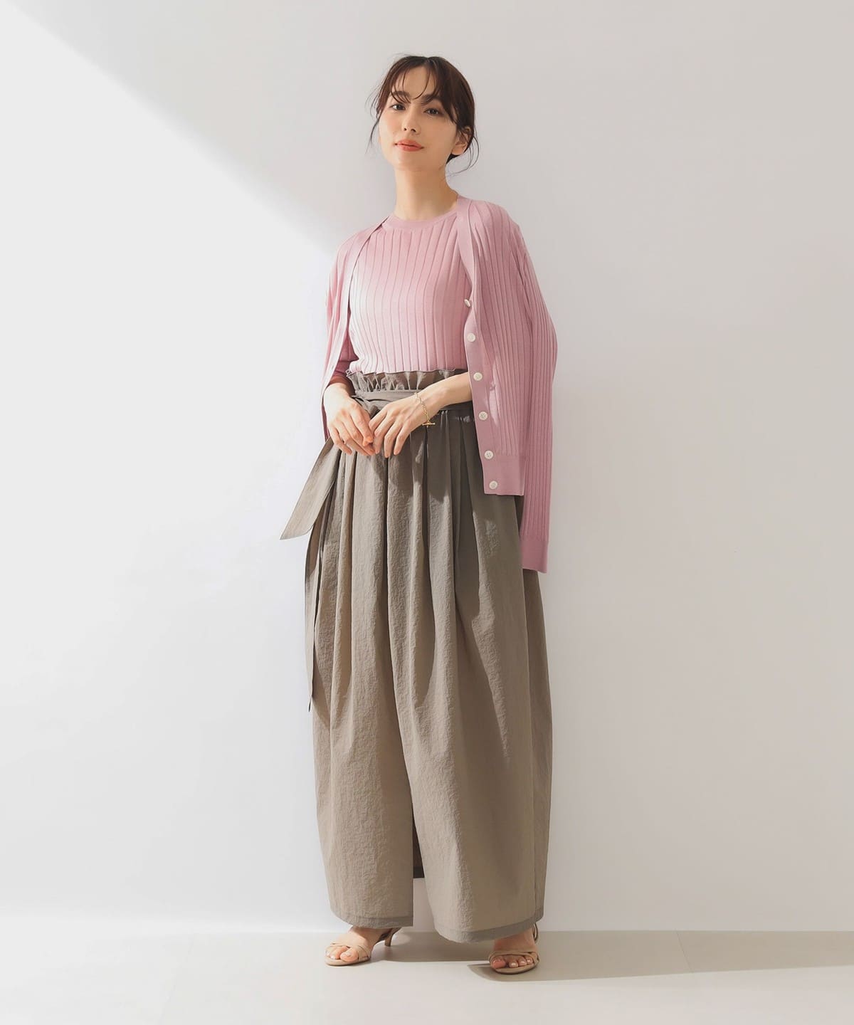 Demi-Luxe BEAMS（デミルクス ビームス）【別注】SLOANE / 18ゲージ ワイドリブ シルク Vネックカーディガン（トップス  カーディガン）通販｜BEAMS