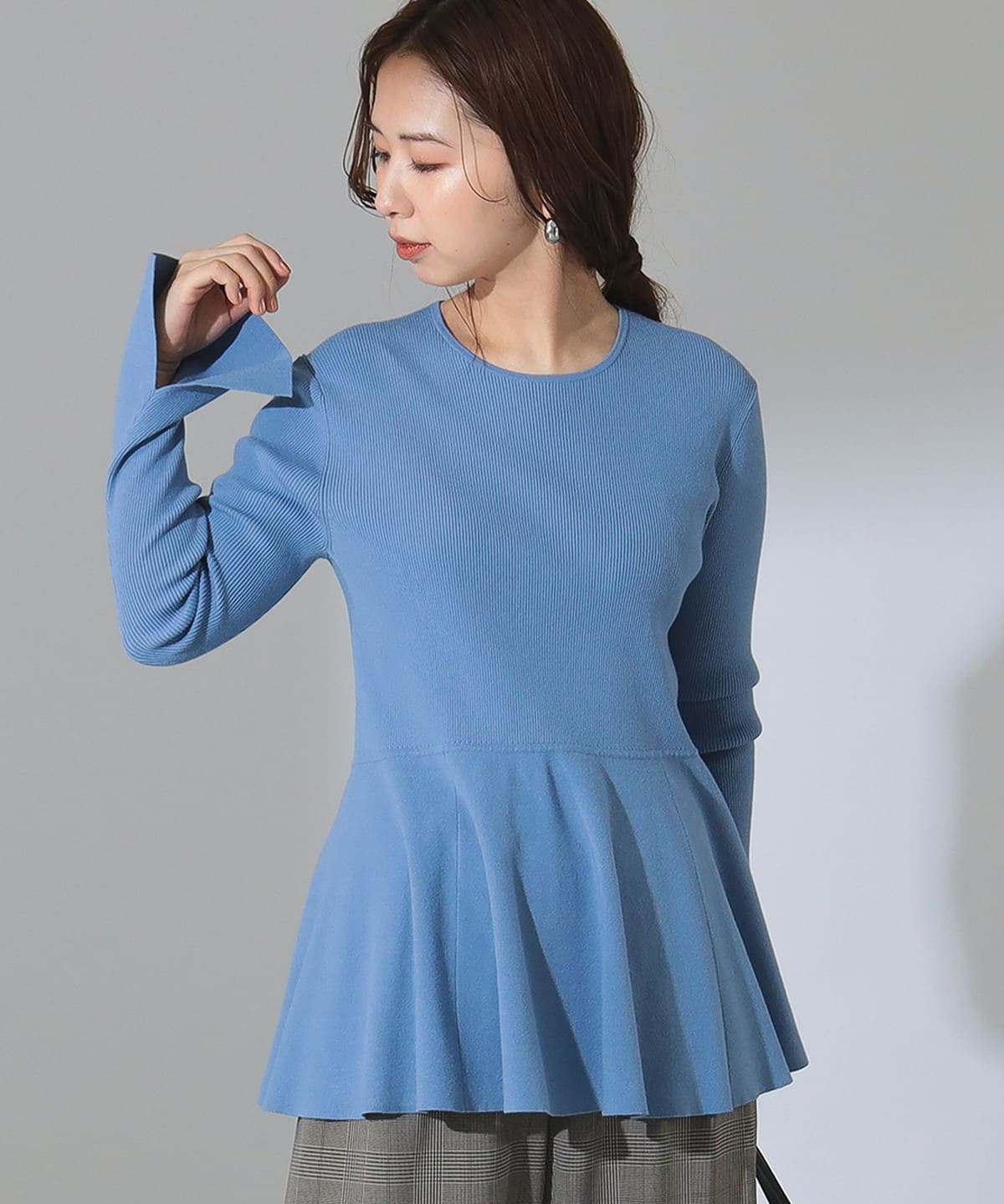 リブ編み ペプラム クルーネックニット トップス WOMEN LIGHT. BLUE ONE SIZE リブ編み ペプラム クルーネックニット トップス WOMEN LIGHT. BLUE ONE SIZE