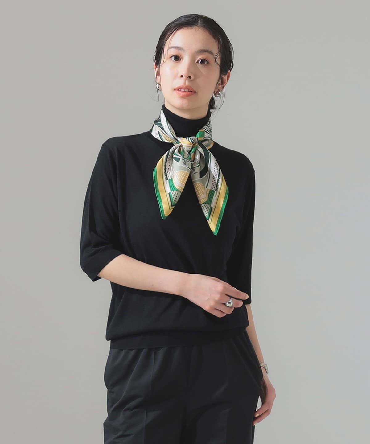 シルク ハーフスリーブ タートルネック ニット トップス WOMEN BLACK 36 シルク ハーフスリーブ タートルネック ニット トップス WOMEN BLACK 36