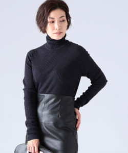 JOHN SMEDLEY / MASSEY リブ タートルネックニット