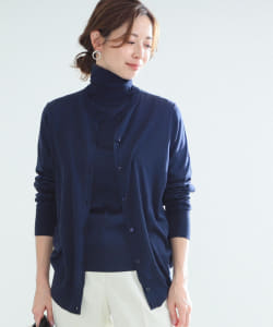 【三尋木奈保 着用】Demi-Luxe BEAMS / シルク クルーネックカーディガン