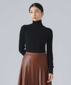 カシミヤ混 タートルネック ニット