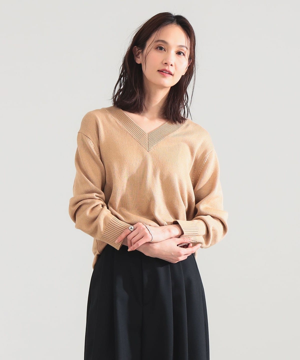 美品✨定価2.4万　バトナー　デミルクスビームス別注　Ｖネックニット　日本製 Demi-Luxe BEAMS（デミルクス ビームス）アルパカ Vネック ニット