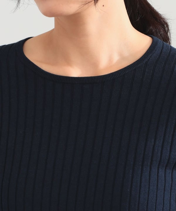 16-gauge wide rib knit