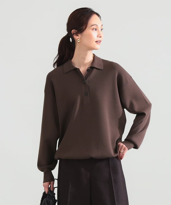 14-gauge smooth polo knit. Model: H171 B80 W58 H86 Size: ONE SIZE
