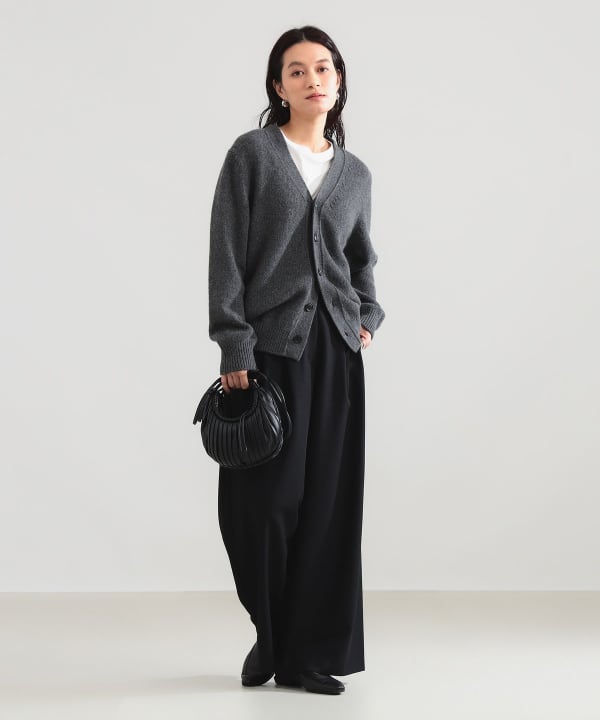 【モアバリエーション開催中】【別注】SLOANE × Demi-Luxe BEAMS / 5ゲージ ジーロンラム Vネック カーディガン Model：H165 B77 W57 H79　Size：2