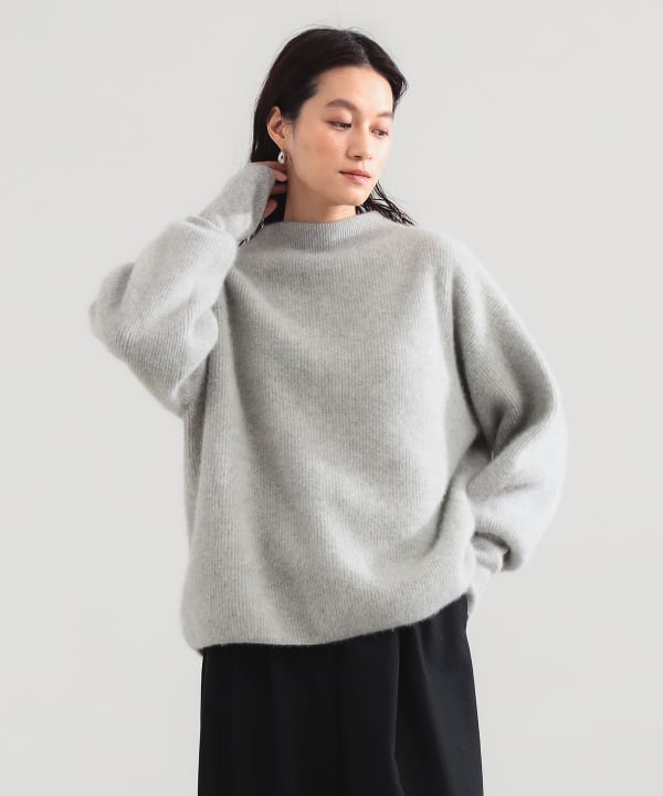 【別注】BATONER × Demi-Luxe BEAMS / カシミヤフォックス ボートネック ニット Model：H165 B77 W57 H79　Size：1