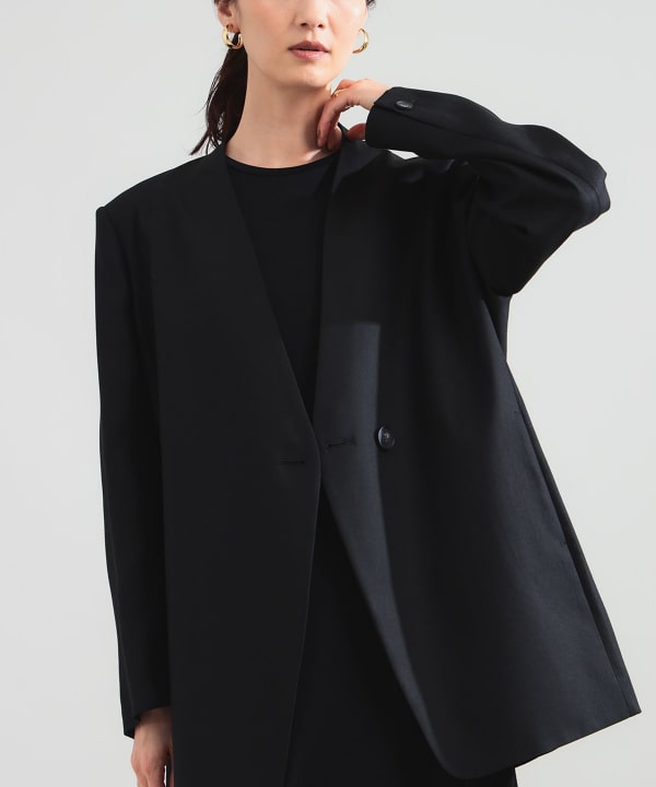 ラペルレス オーバー ジャケット Model：H171 B80 W58 H86　Size：38