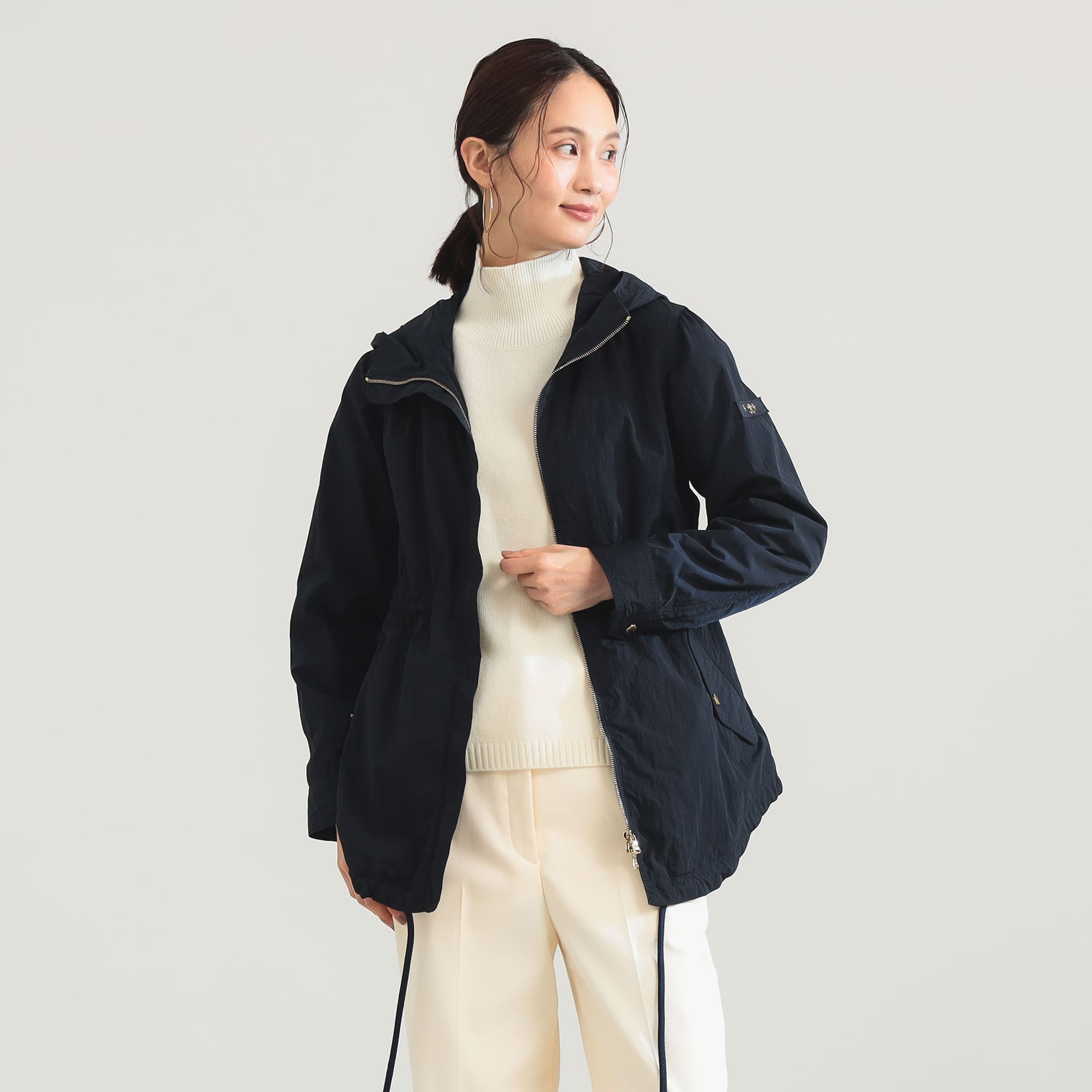 Demi-Demi-Luxe BEAMS Demi-Luxe BEAMS [别住] TATRAS / CRIDORLA 尼龙