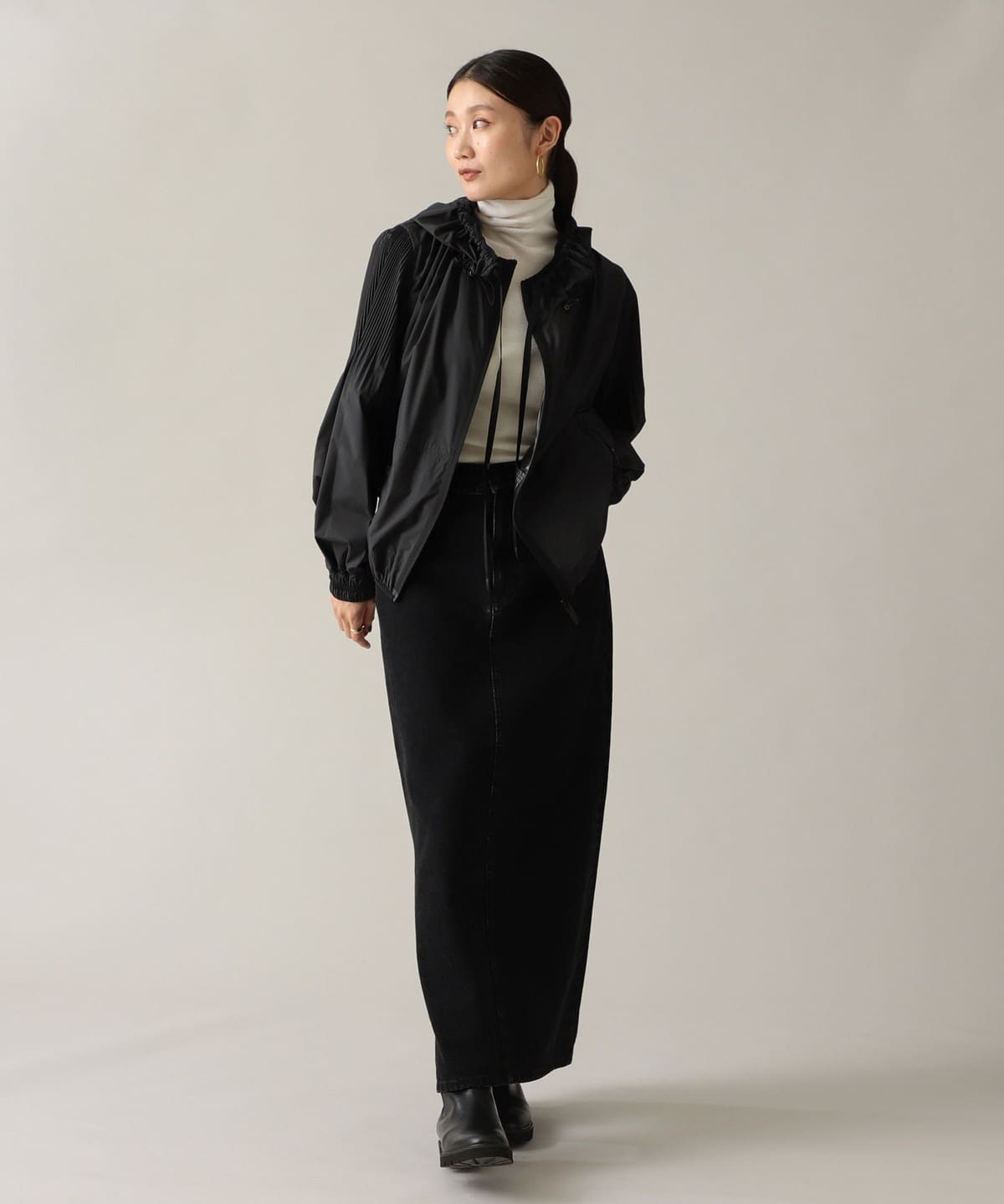 新品! Monclerモンクレール とってもおしゃれなAUXONNE Demi-Luxe BEAMS（デミルクス ビームス）MONCLER / AUXONNE
