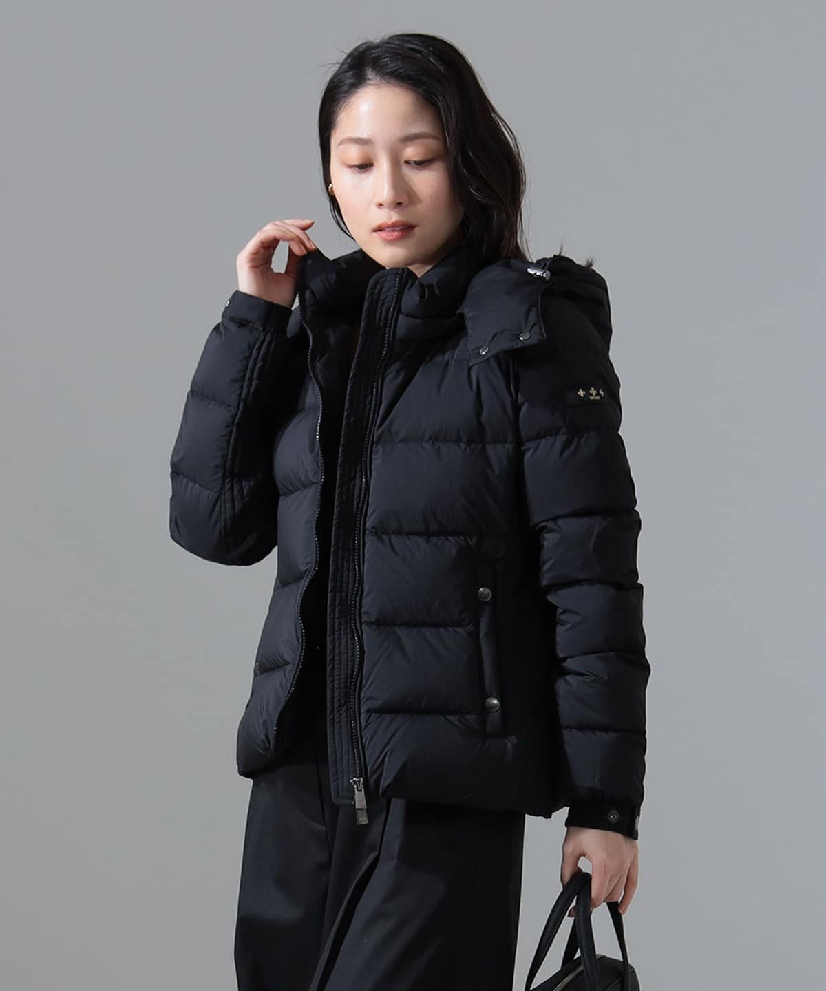値下げ　極美品 タトラス ビームス別注 ナイロン ジャケット ブルゾン TATRAS × Demi-Luxe BEAMS / 別注 CRIDORLA ナイロン フード