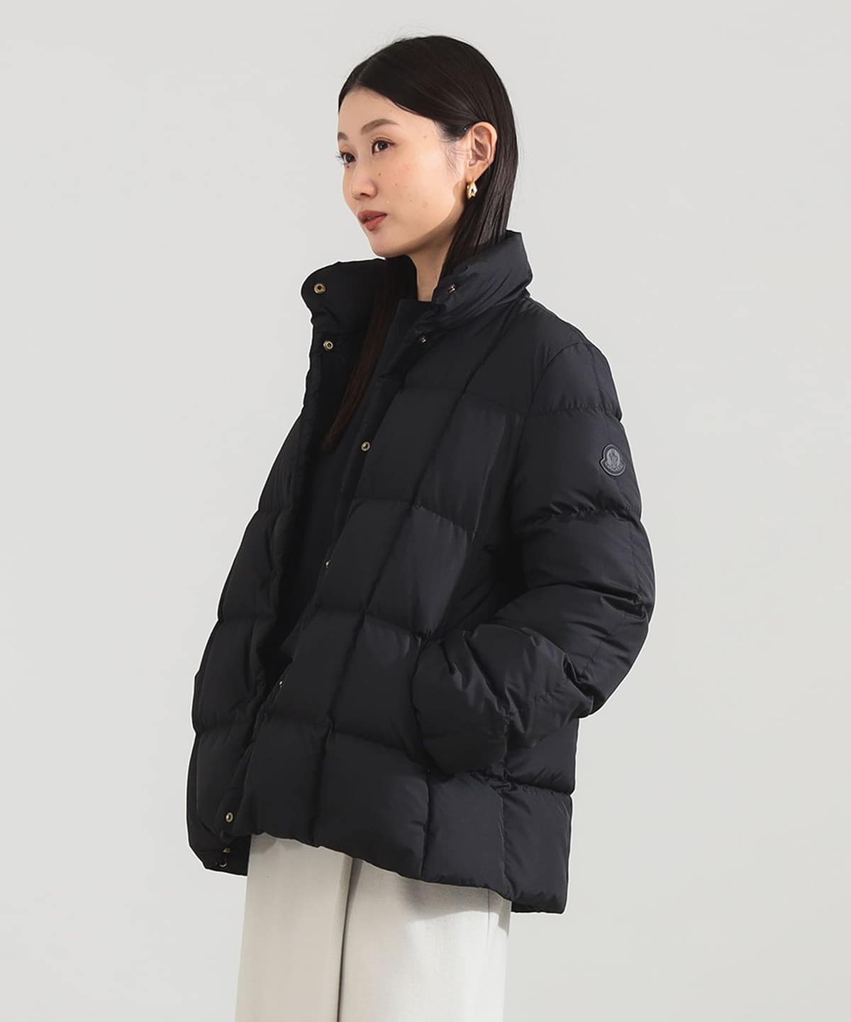 MONCLER モンクレール / COCHEVINNE ショート ダウンジャケット ブルゾン WOMEN BLACK 1 MONCLER モンクレール / COCHEVINNE ショート ダウンジャケット ブルゾン WOMEN BLACK 1