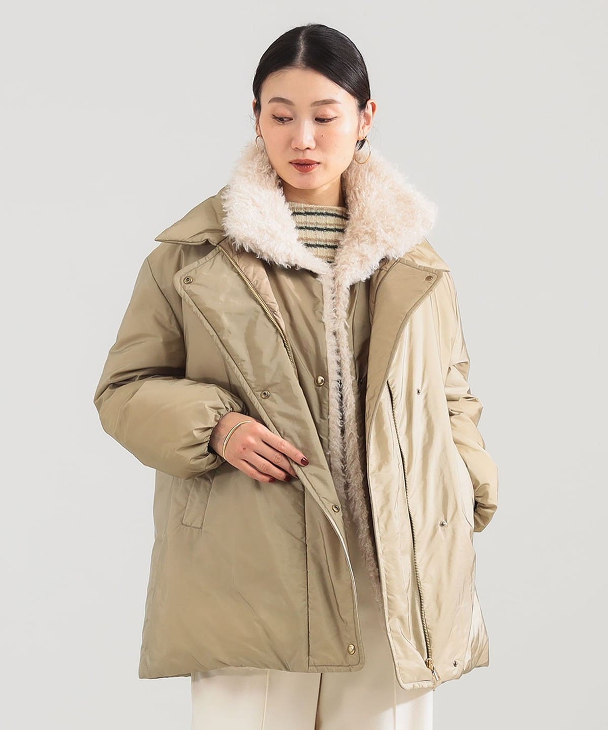 MONCLER モンクレール / VOUE ジャケット ブルゾン WOMEN BEIGE 0 MONCLER モンクレール / VOUE ジャケット ブルゾン WOMEN BEIGE 0