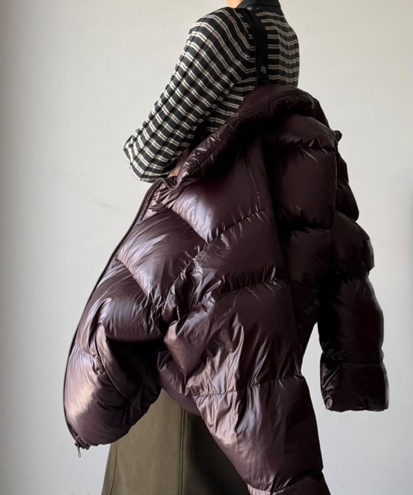 【別注】エディター坪田あさみ × WOOLRICH × Demi-Luxe BEAMS / パッカブル コクーン ダウンブルゾン