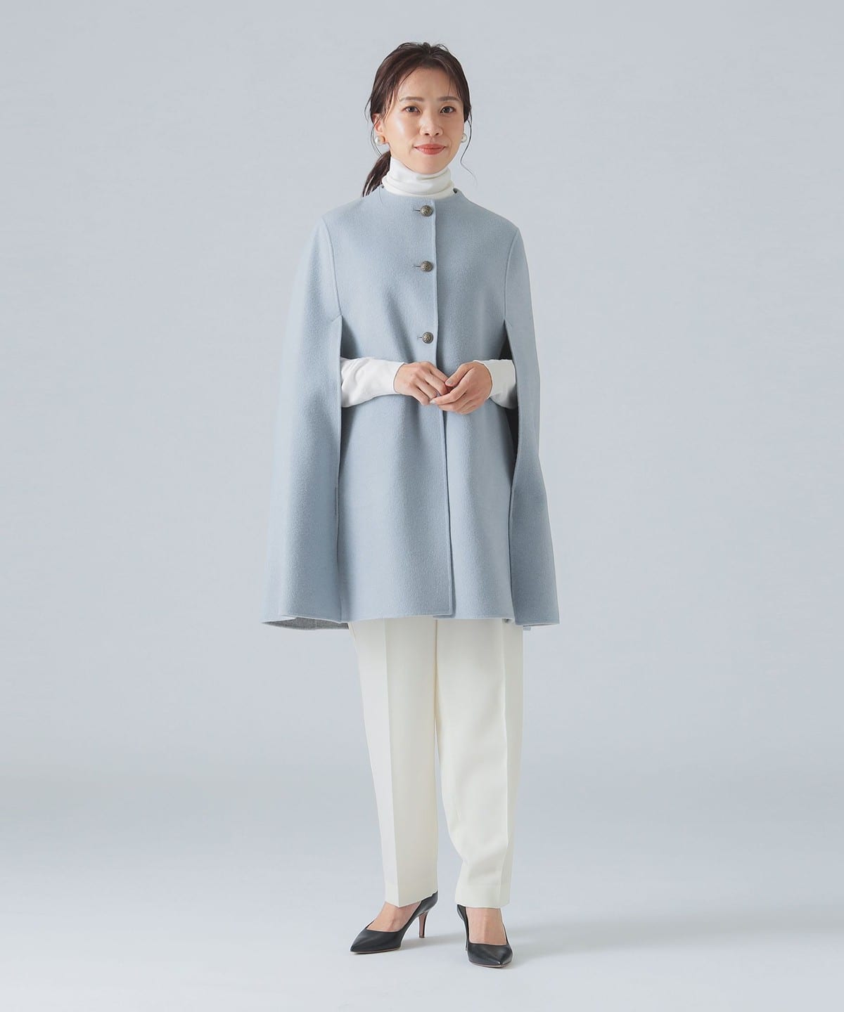 【Demi-Luxe BEAMS】2022AW＊トリミングケープコート　ポンチョ Demi-Luxe BEAMS】2022AW＊トリミングケープコート ポンチョ