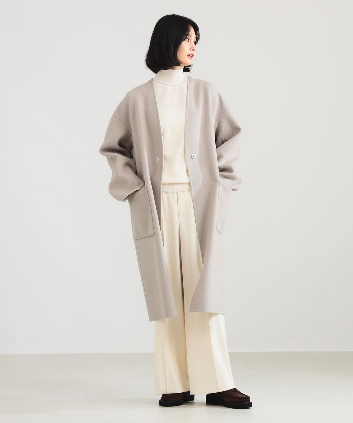 Demi-Luxe BEAMS ベルト付きリバーコート ベージュホワイト 38 Demi-Luxe BEAMS（デミルクス ビームス）リバー Vネック ロングコート