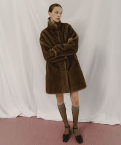 BEAMS SALON / リバーシブル フェイクファー コート