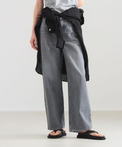 upper hights / THE NIECE MIDRISE デニムパンツ〈SUMI〉