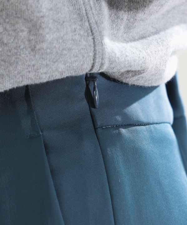 Demi-Luxe BEAMS Demi-Luxe BEAMS AK+1 / Satin Tuck Pants