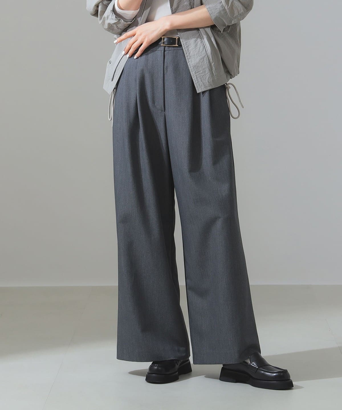 ポプリン 2タックパンツ パンツ WOMEN CHARCOAL GRAY 38 ポプリン 2タックパンツ パンツ WOMEN CHARCOAL GRAY 38