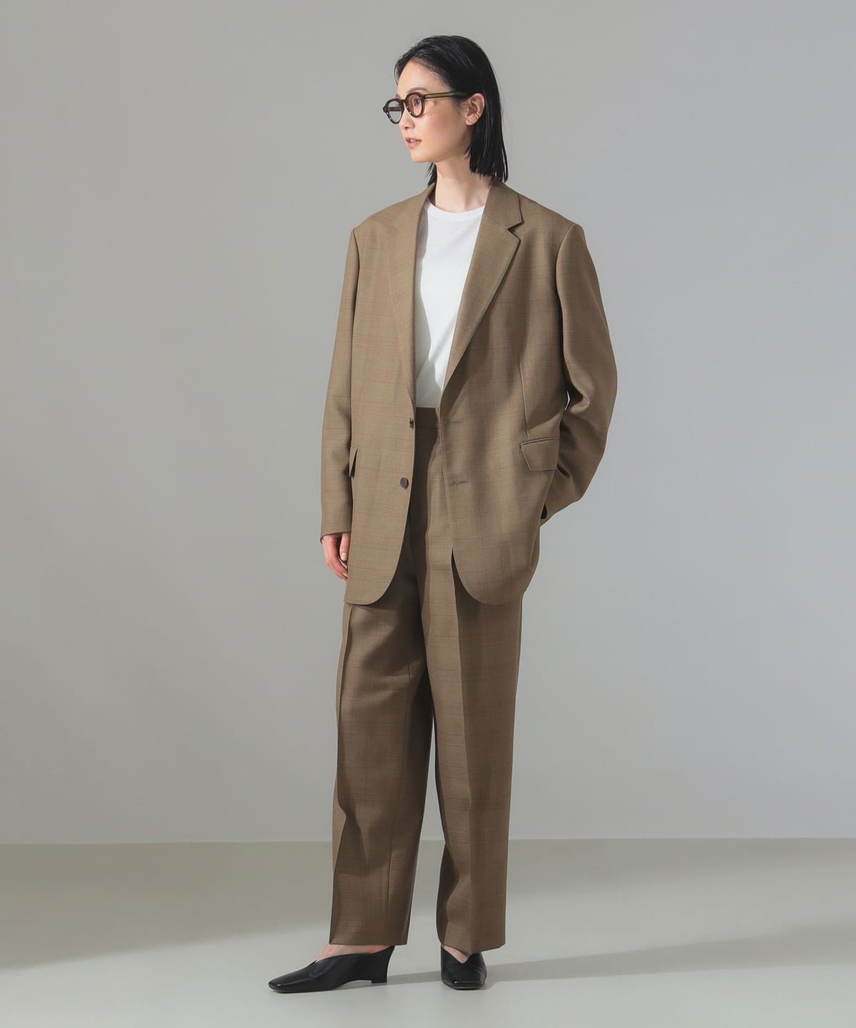 Demi-Luxe BEAMS Demi-Luxe BEAMS AURALEE BLUEFACED WOOL TWO Demi-Luxe BEAMS Demi-Luxe BEAMS AURALEE BLUEFACED WOOL TWO