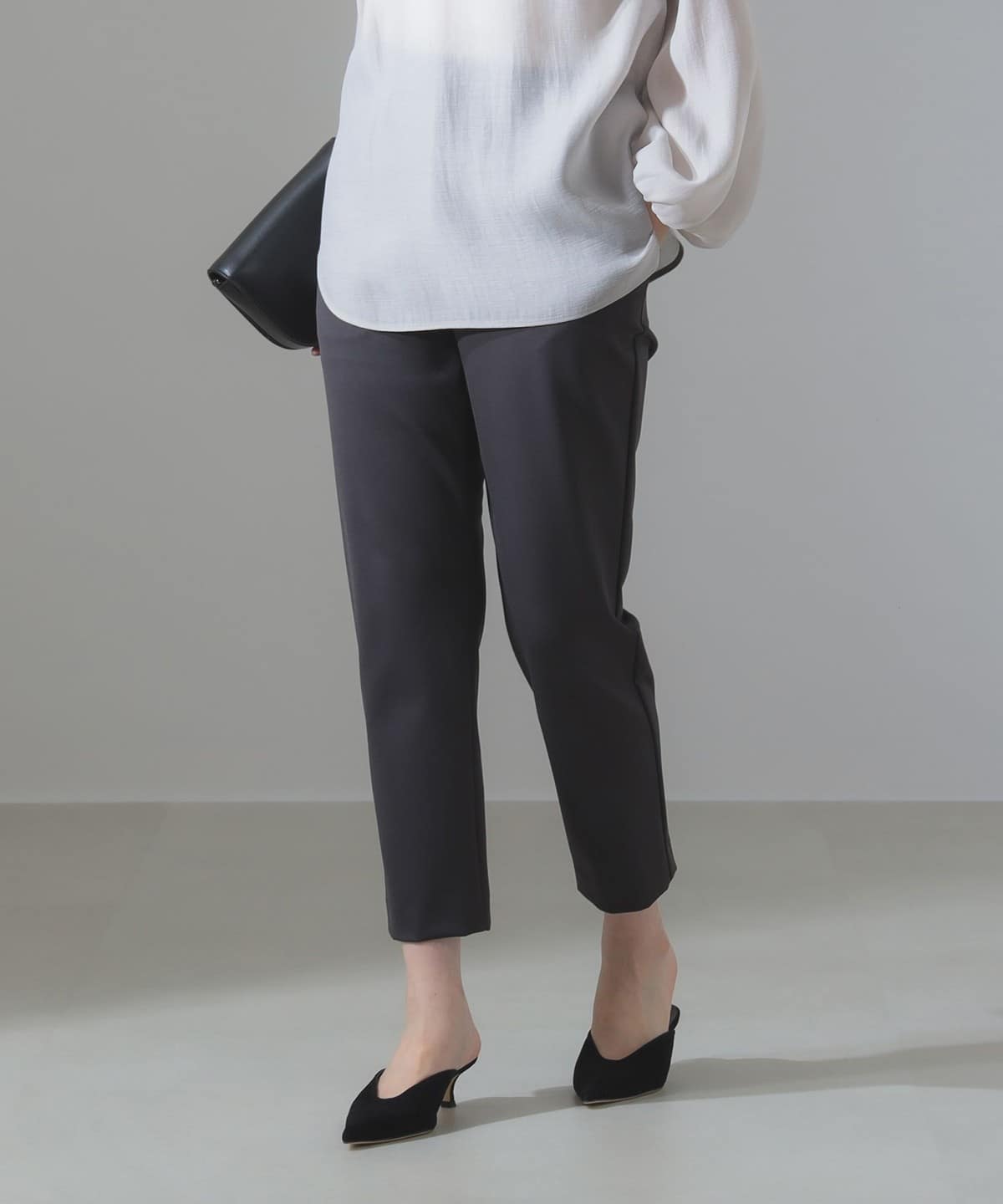 ポンチ スリット テーパード パンツ パンツ WOMEN DEEP GREY 36 ポンチ スリット テーパード パンツ パンツ WOMEN DEEP GREY 36