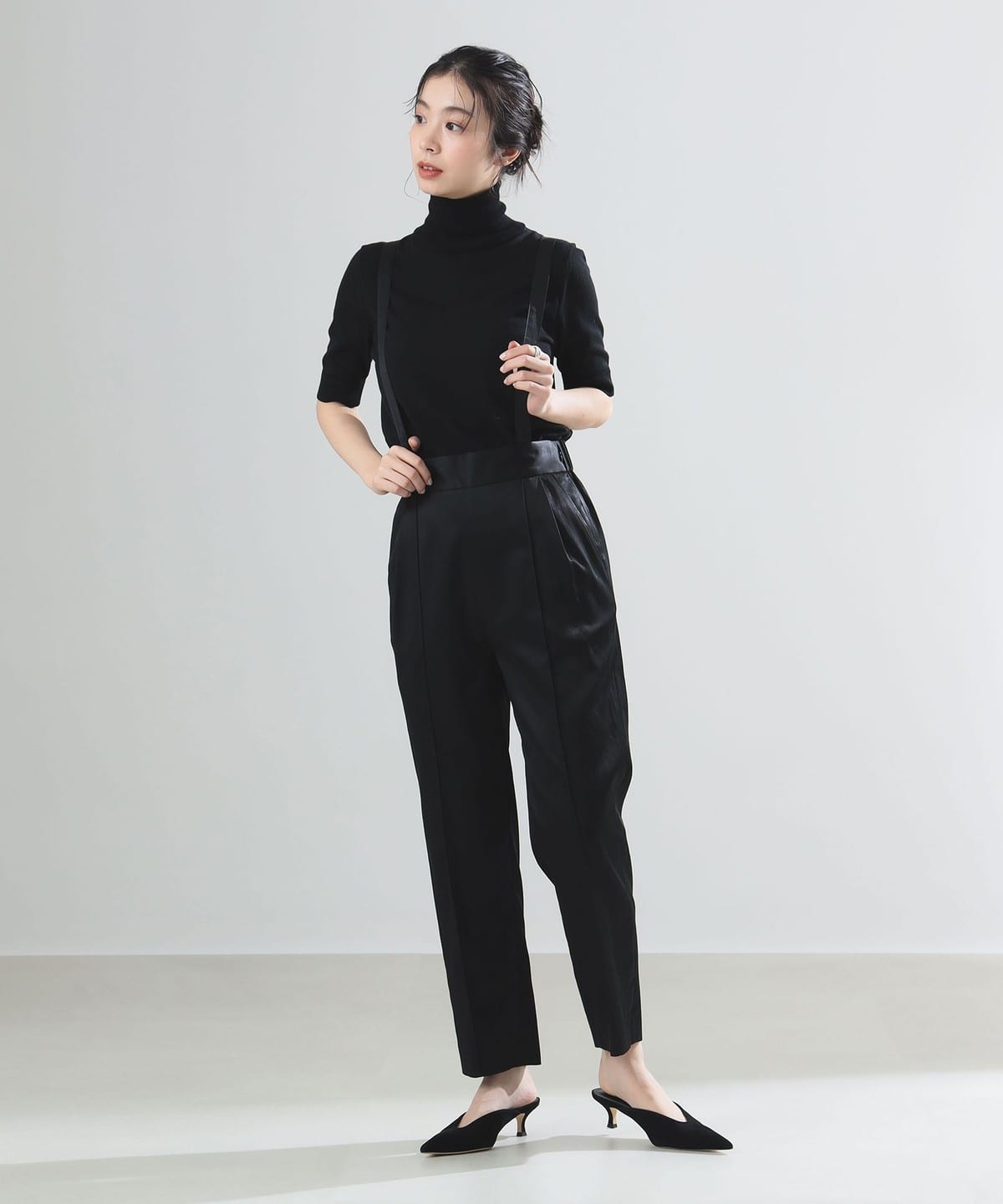 【新品】AK+1 定価2.5万 2025SS シルケットサテンパンツ BEAMS Demi-Luxe BEAMS（デミルクス ビームス）AK+1 / シルケットサテン